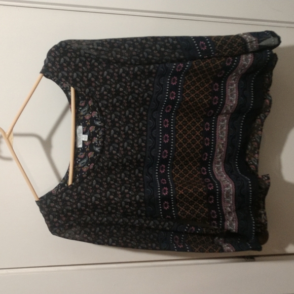 Crop top - Picture 1 of 2